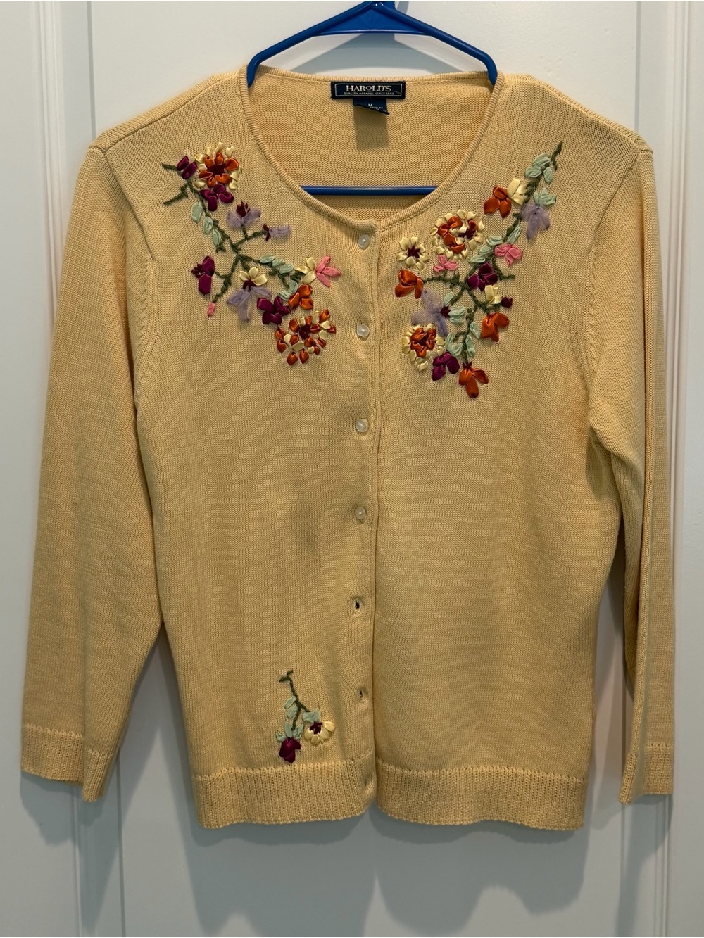 Harold’s Vintage Ribbon Embroidered Pastel Yellow Cardigan Women’s Size M